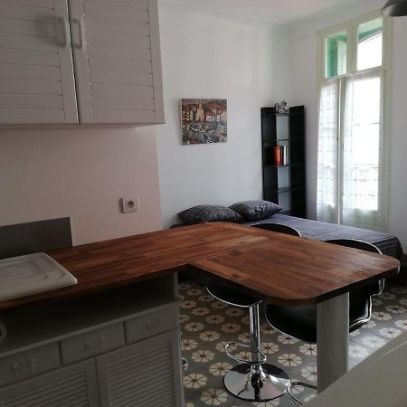 Appartement Studio Tout Confort Dans Le Centre Historique à Prats-de-Mollo-la-Preste Extérieur photo